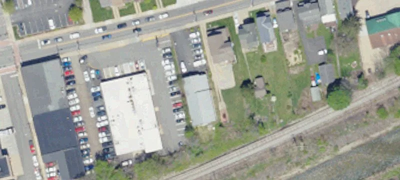 124 Pike St