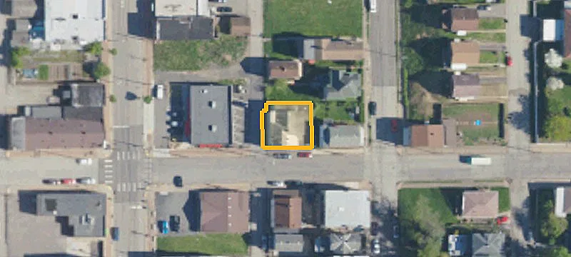211 6th St