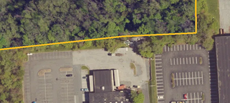 4713 Carlisle Pike