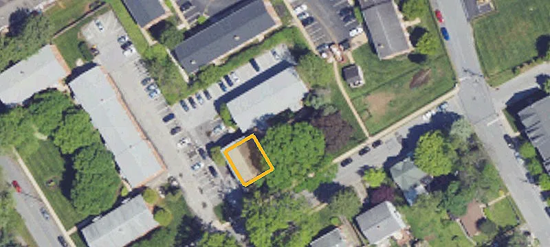 615 Chestnut St, Unit E8
