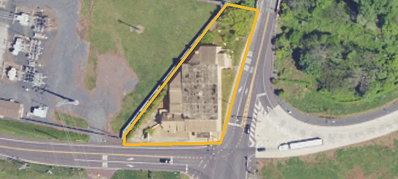 1700 Industrial Hwy
