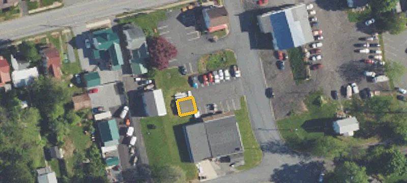3080 Main St