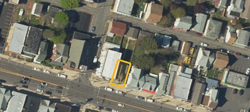 5 Broad St