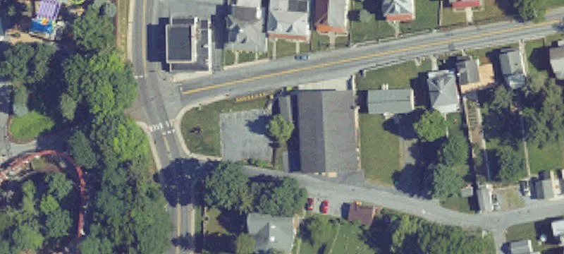16 Derry Rd