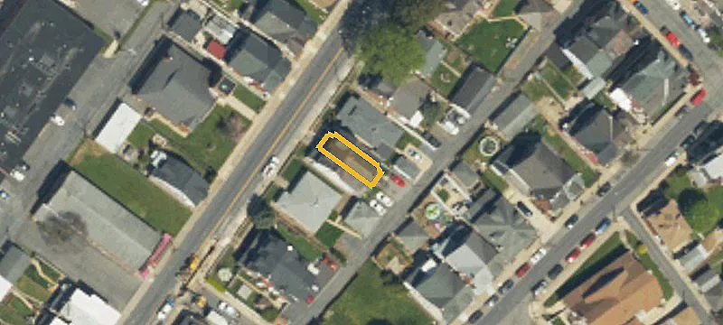 926 Broadway