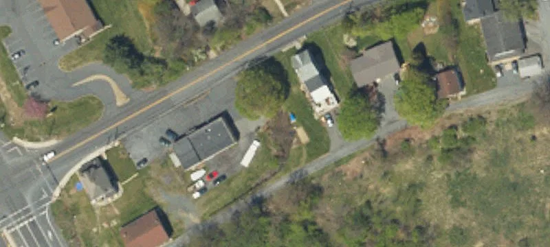 5604 Main St