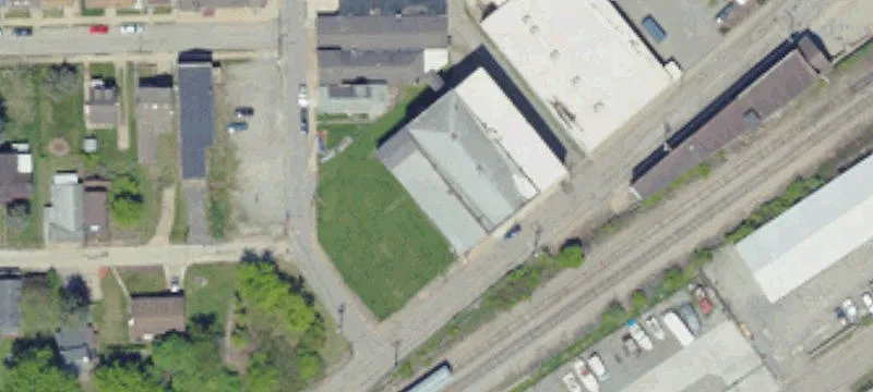 738 Thompson Ave