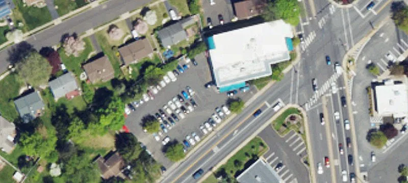 1100 Easton Rd