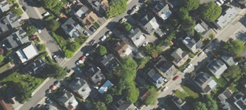 27 Thomas Ave