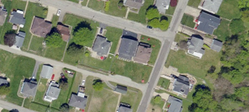 112 3rd Ave