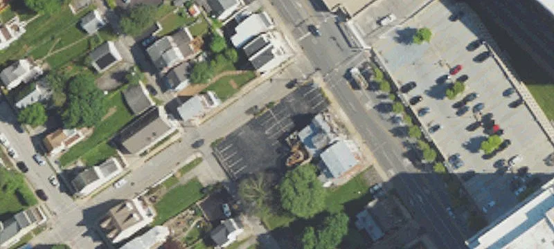 37 Frnt St