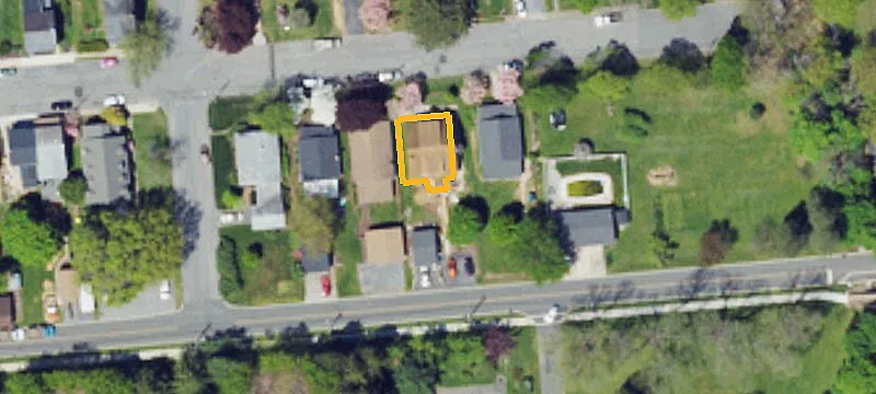 216 Walnut St