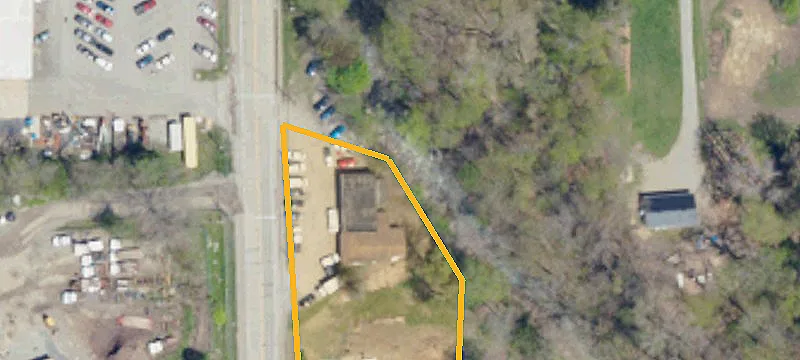 28 Mcgovern Blvd