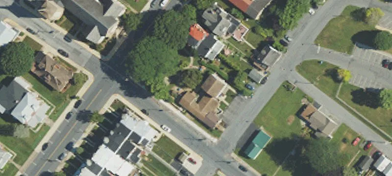 8 Maple St