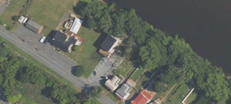 1393 Old Riv Rd