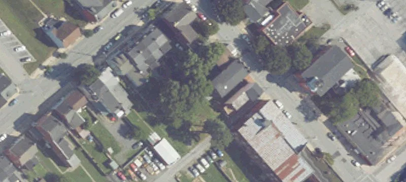 28 2nd St