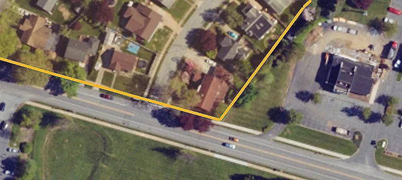 1315 Strafford Rd