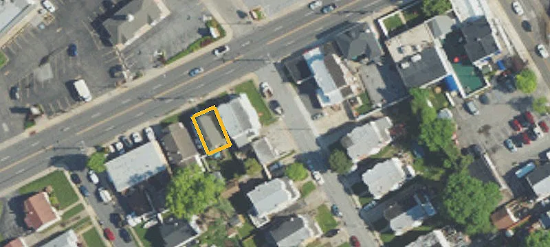 2210 Macdade Blvd