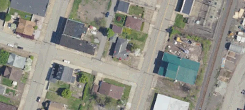 100 4th St