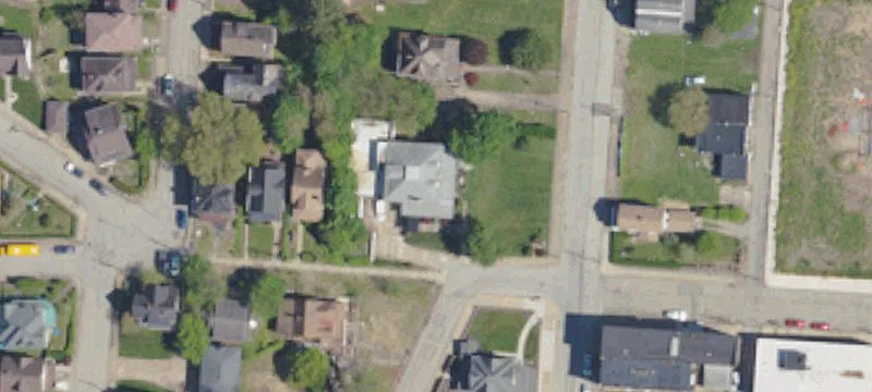 701 Thompson Ave