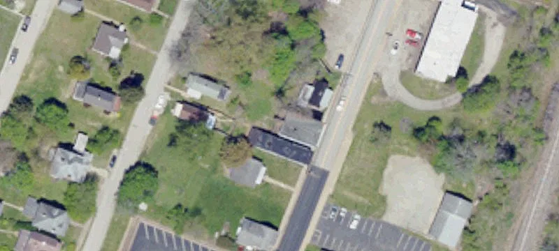 825 Main St