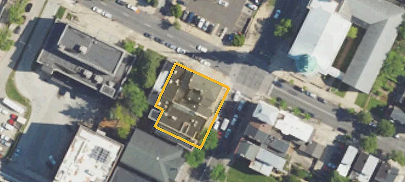 425 Dekalb St