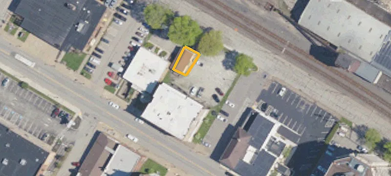 437 Main St