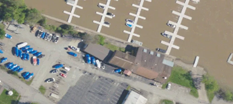 119 Riv Ave