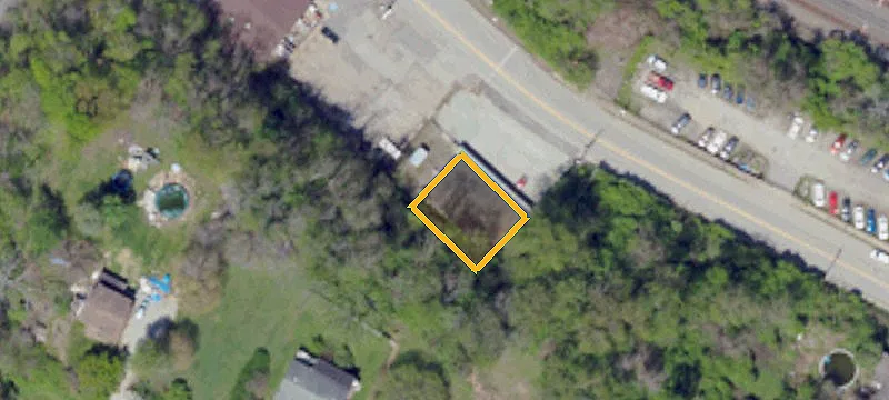 460 Main St
