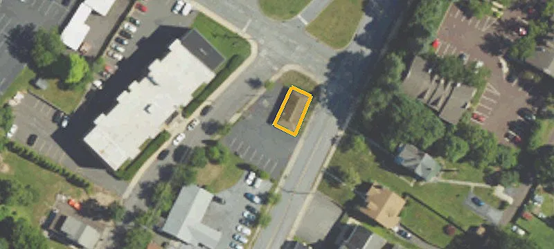 605 Farmington Ave