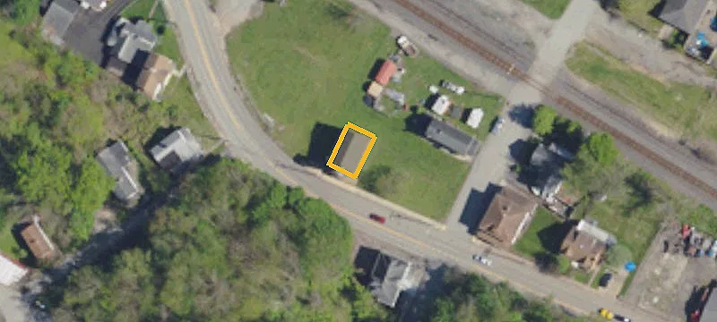 469 Main St