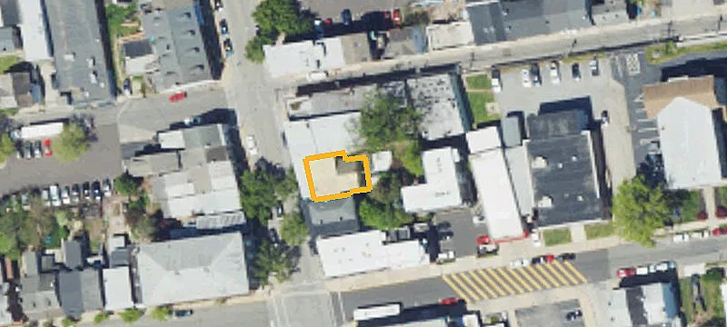 23 Main St
