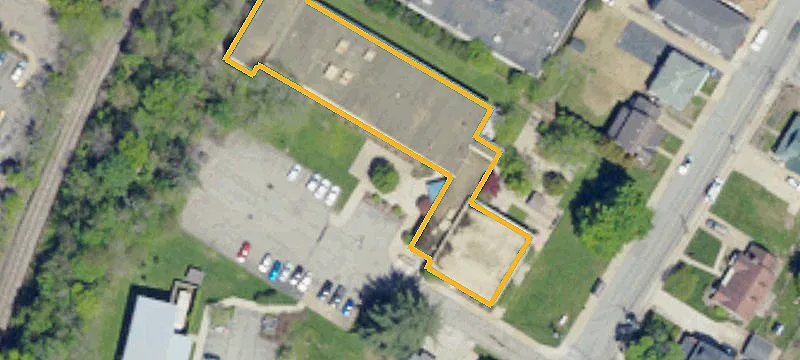 528 Dewey Ave