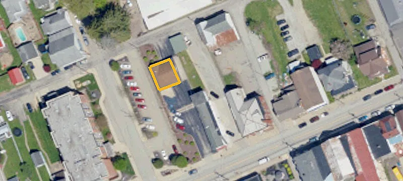 211 Main St