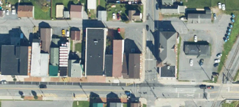 404 Magee Ave