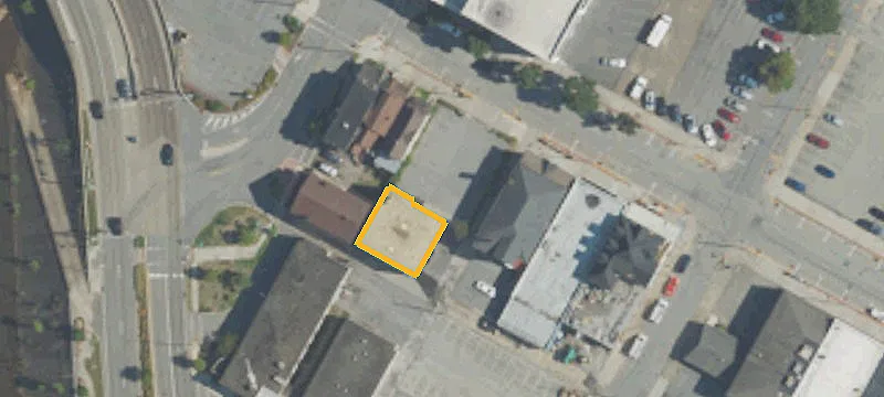 110 Main St