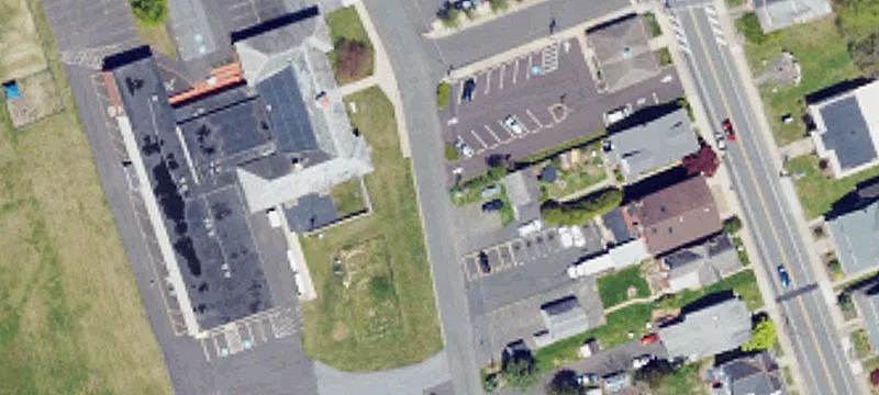 Main St