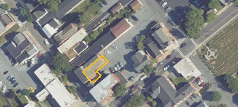 9 Main St