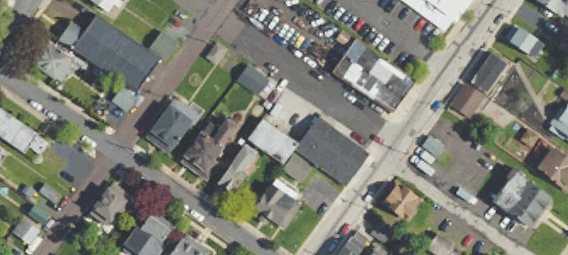 30 Pellette St