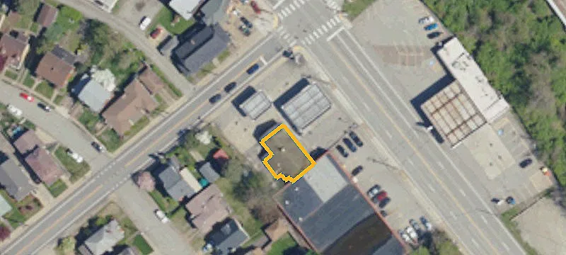 825 Duquesne Blvd