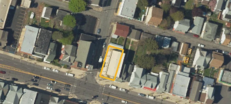 1 Broad St, Unit 3