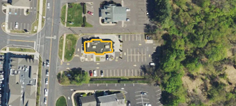 909 2nd St Pike
