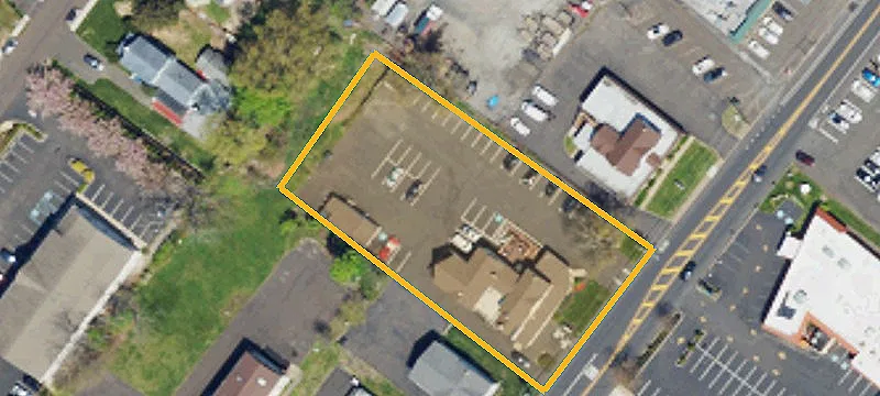 746 2nd St Pike