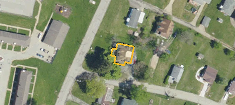 700 Maple Ave