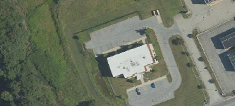 1385 Eisenhower Blvd