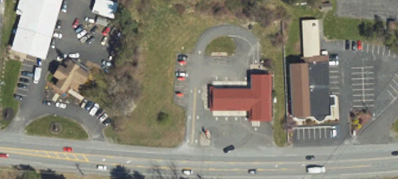 6152 Paradise Vly Rd