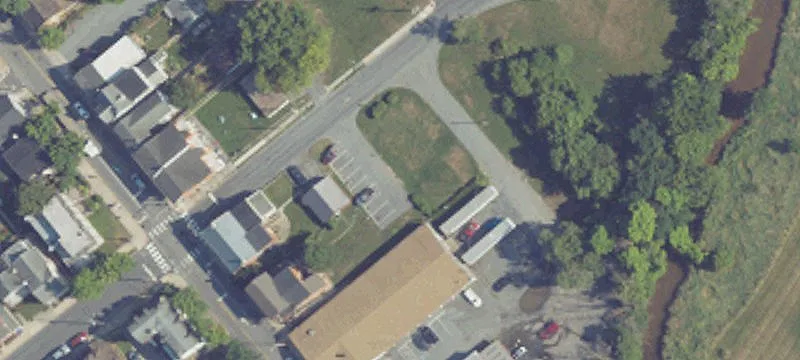 15 Stiegel St