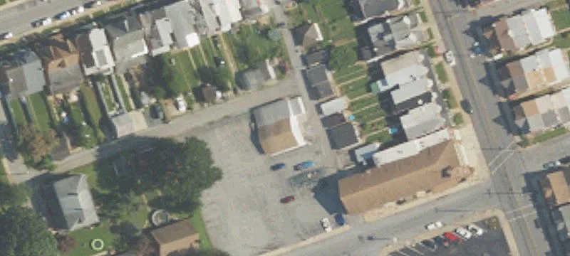 126 Plum St