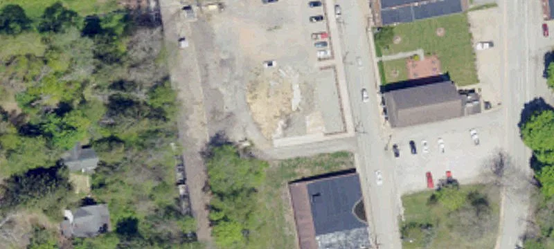 401 Frnt St