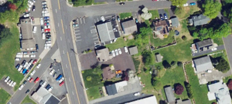 809 Easton Rd
